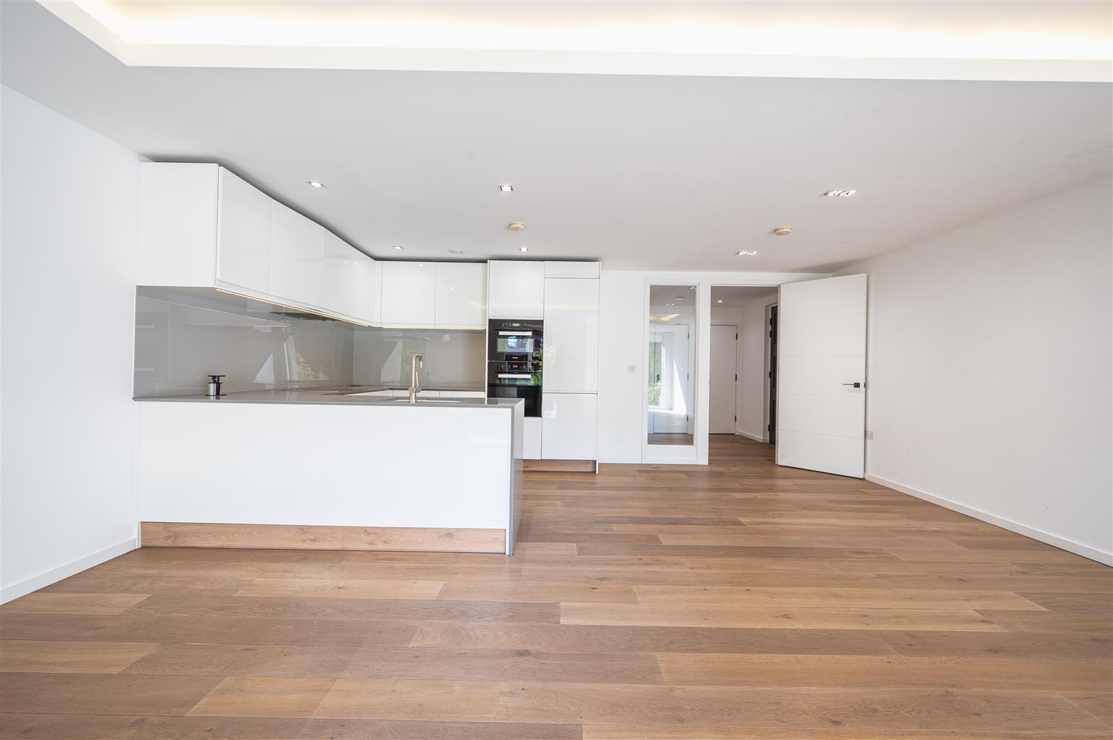 2 bedroom Flat Let