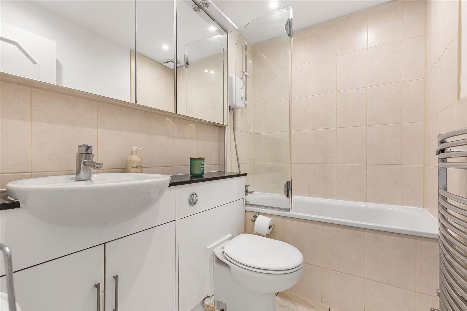 2 bedroom Flat Sold
