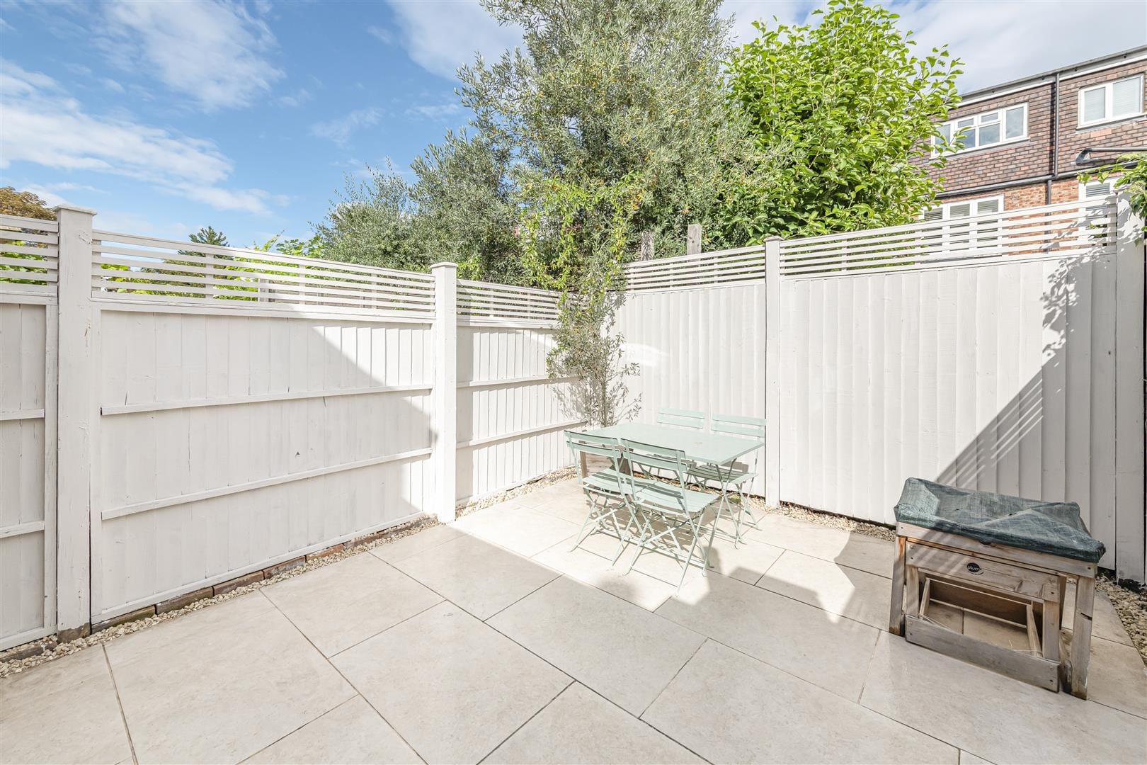 2 bedroom Terraced House Sold
