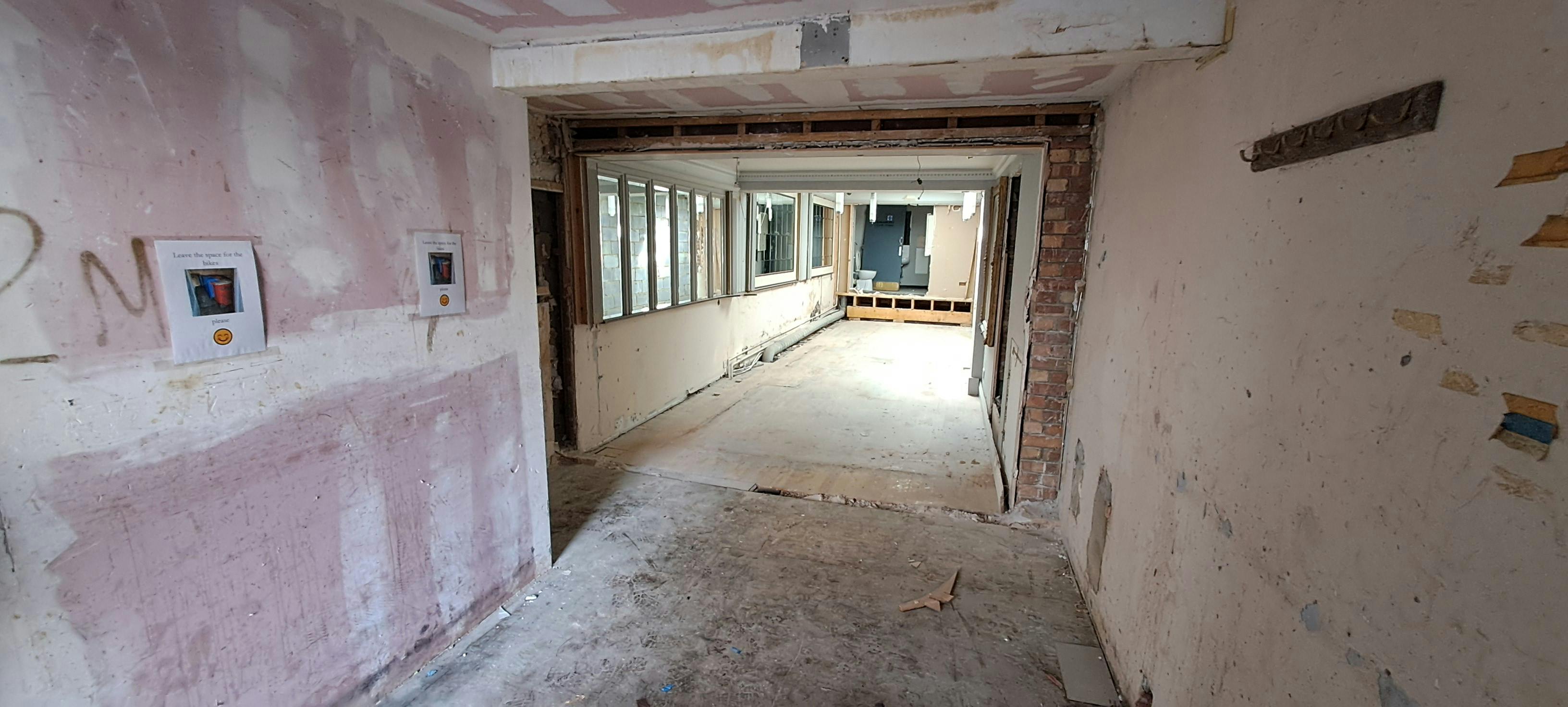 Retail Property (High Street) To Let