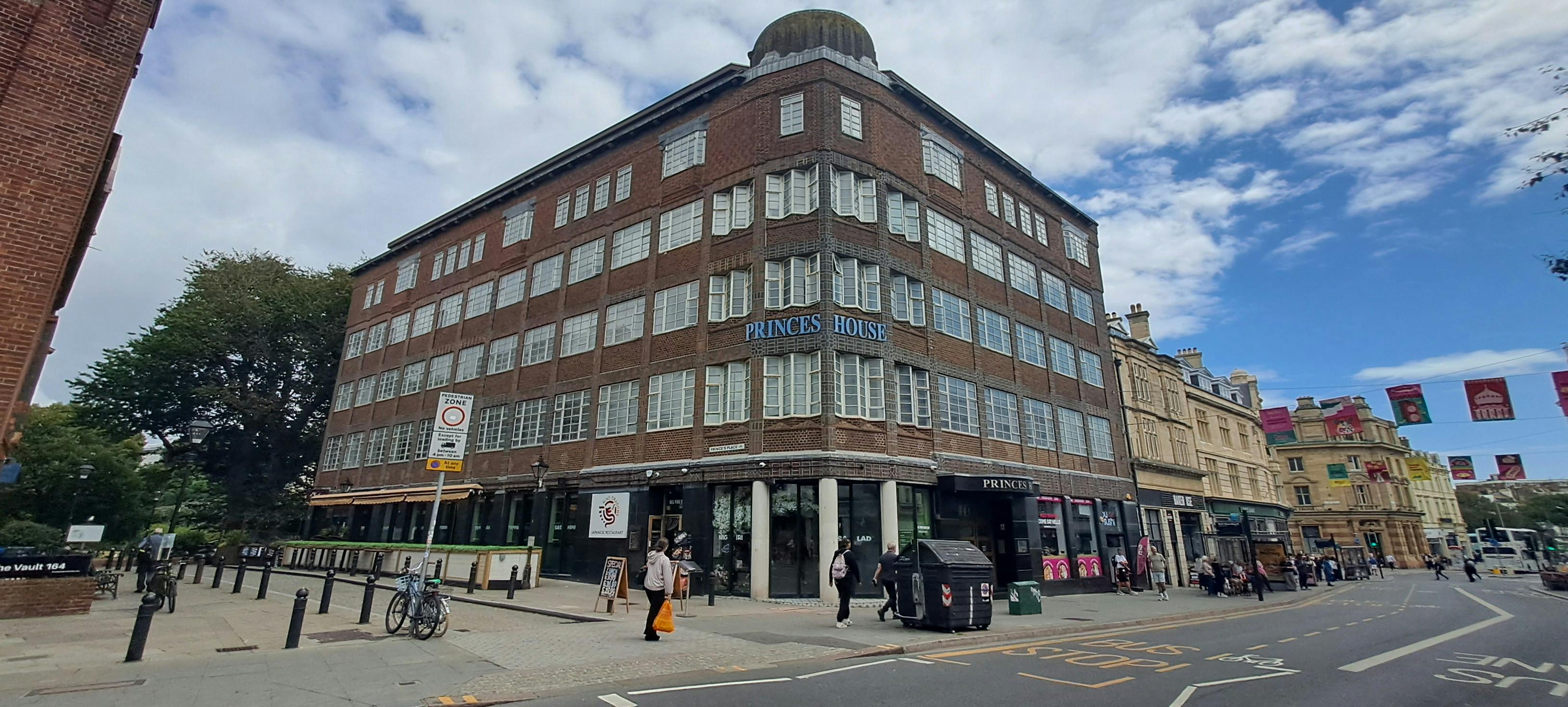  House (unspecified) To Let