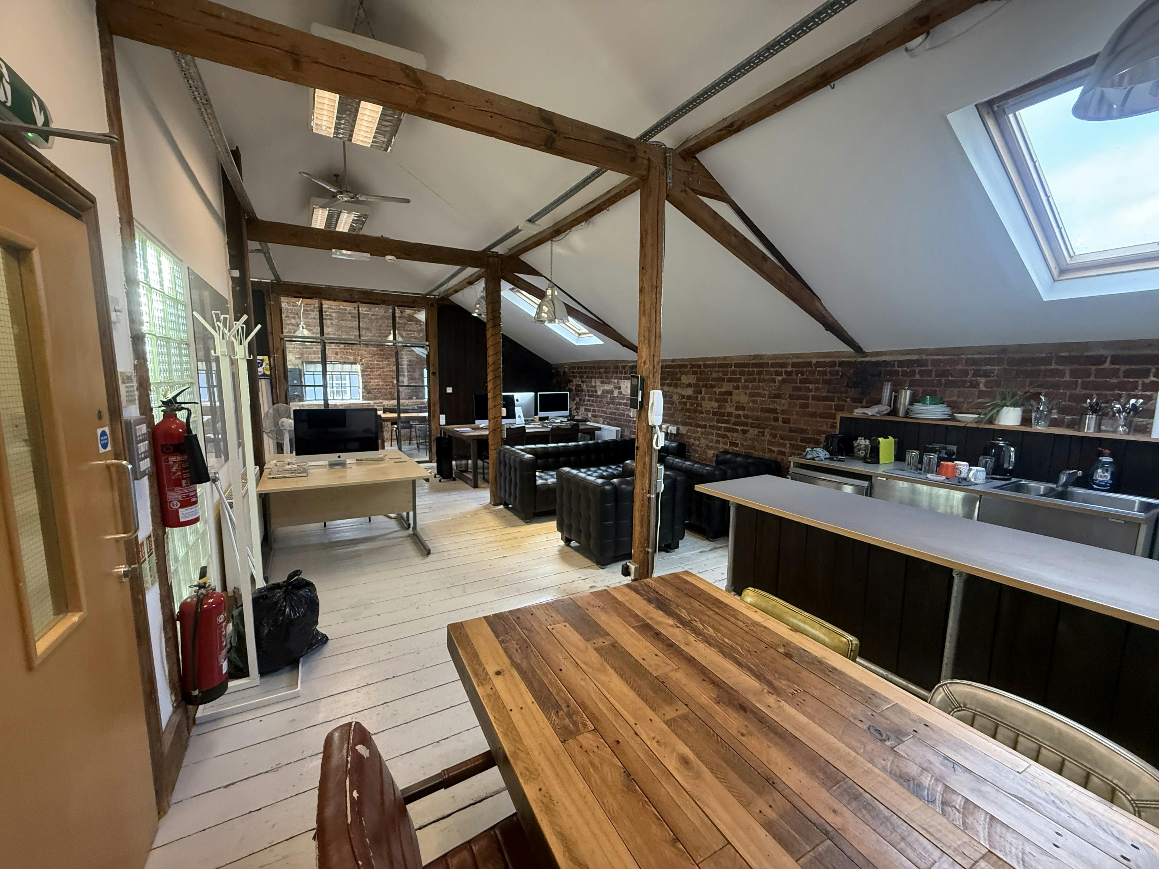  House (unspecified) To Let