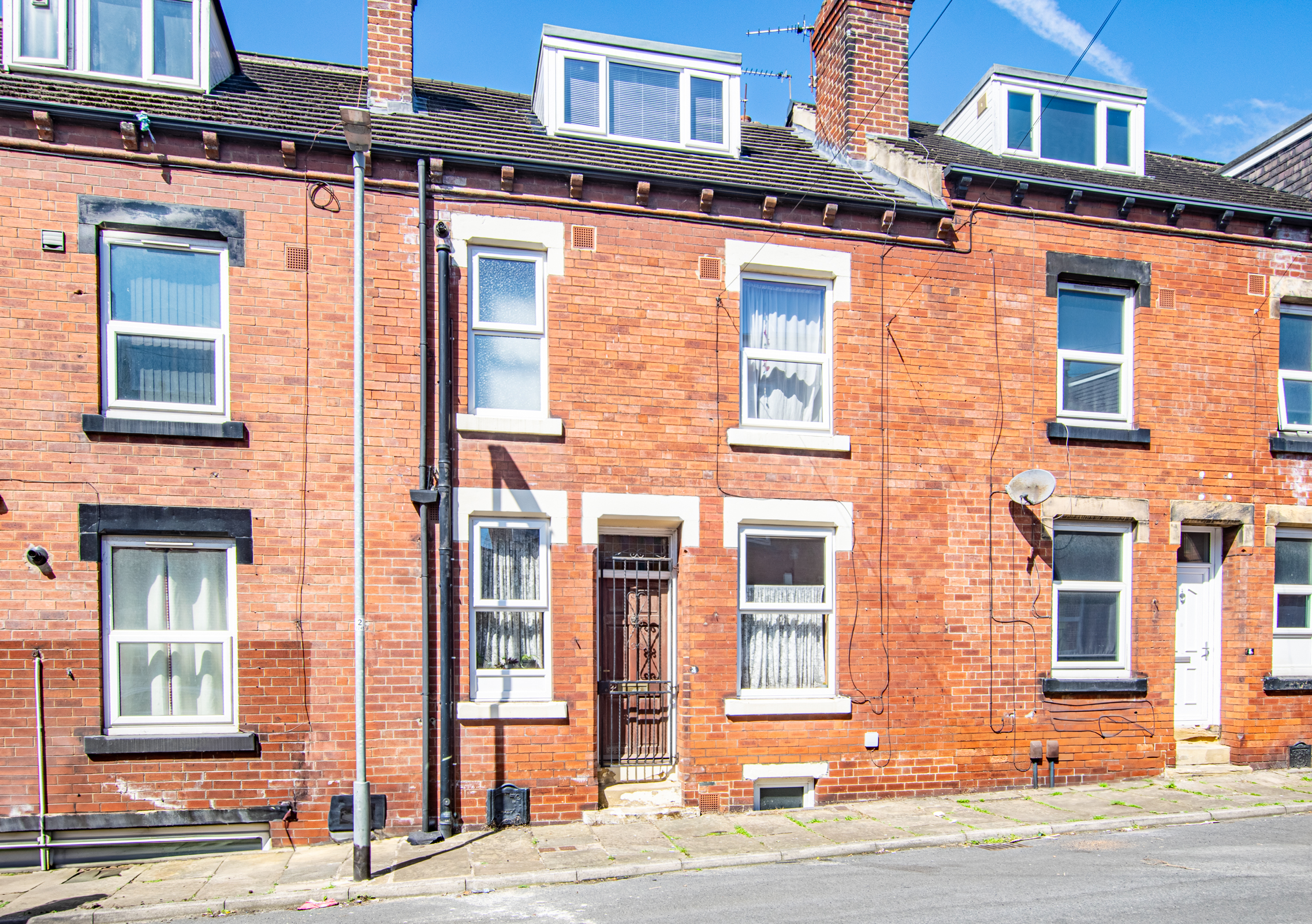 2 bedroom Terraced bungalow Under Offer