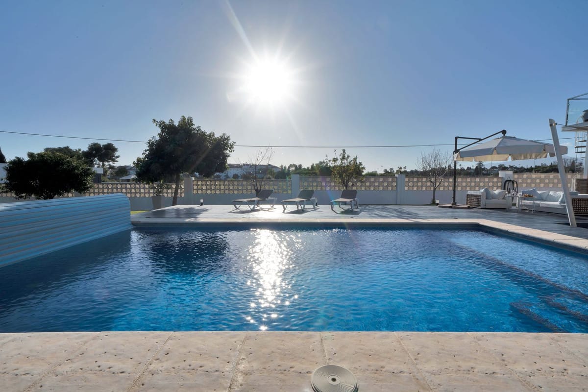 4 bedroom Villa For Sale