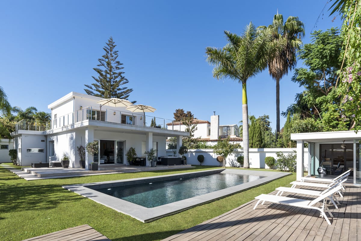 4 bedroom Villa For Sale
