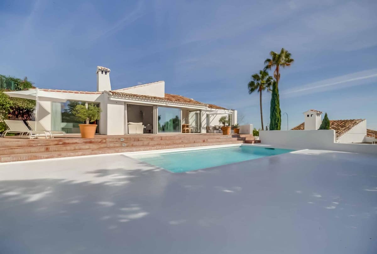 4 bedroom Villa For Sale