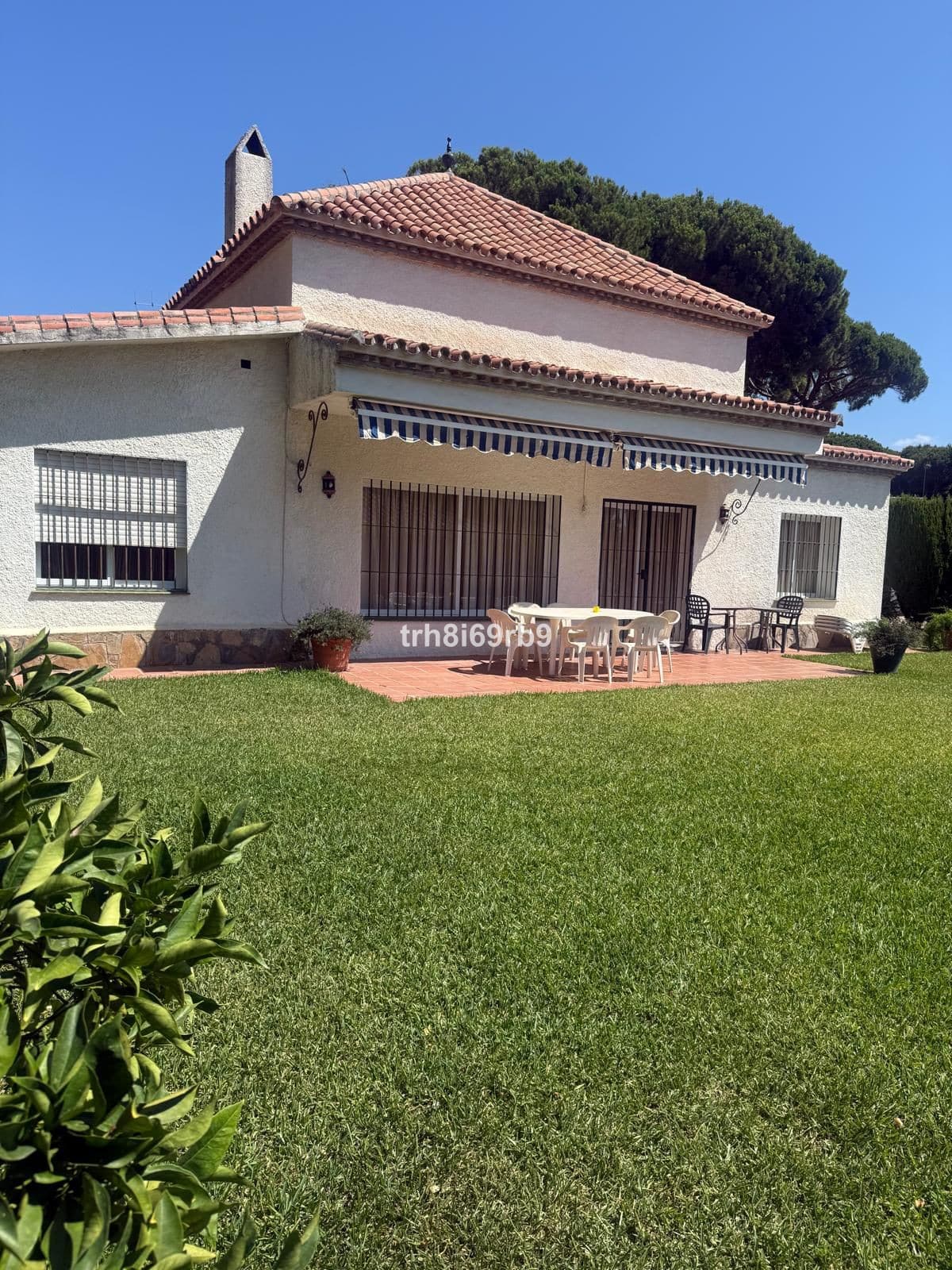 4 bedroom Villa For Sale