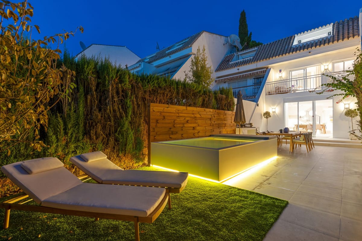 4 bedroom Villa For Sale