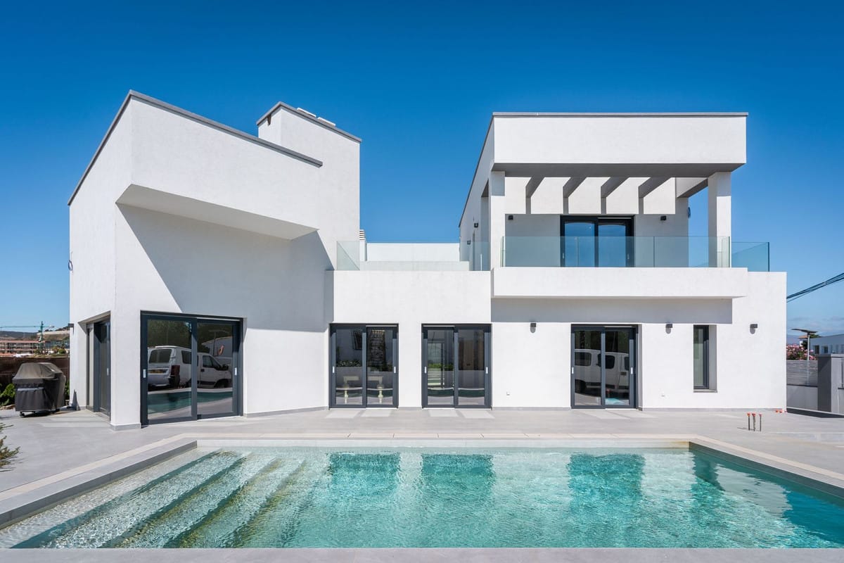 3 bedroom Villa For Sale