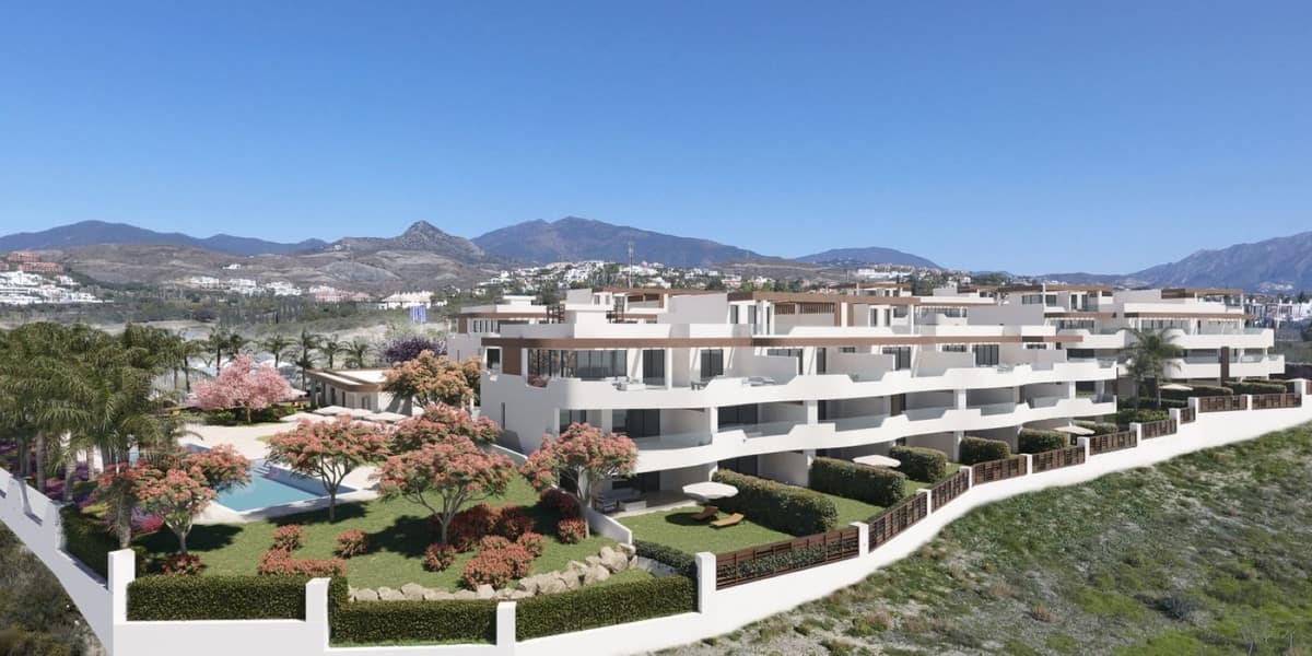 3 bedroom Apartment For Sale