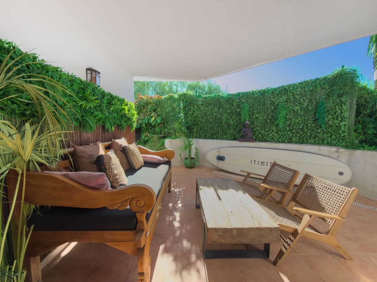 4 bedroom Apartment For Sale