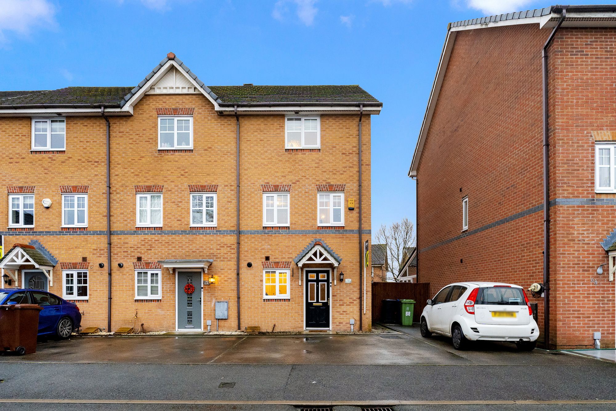 3 bedroom Terraced House Under Offer