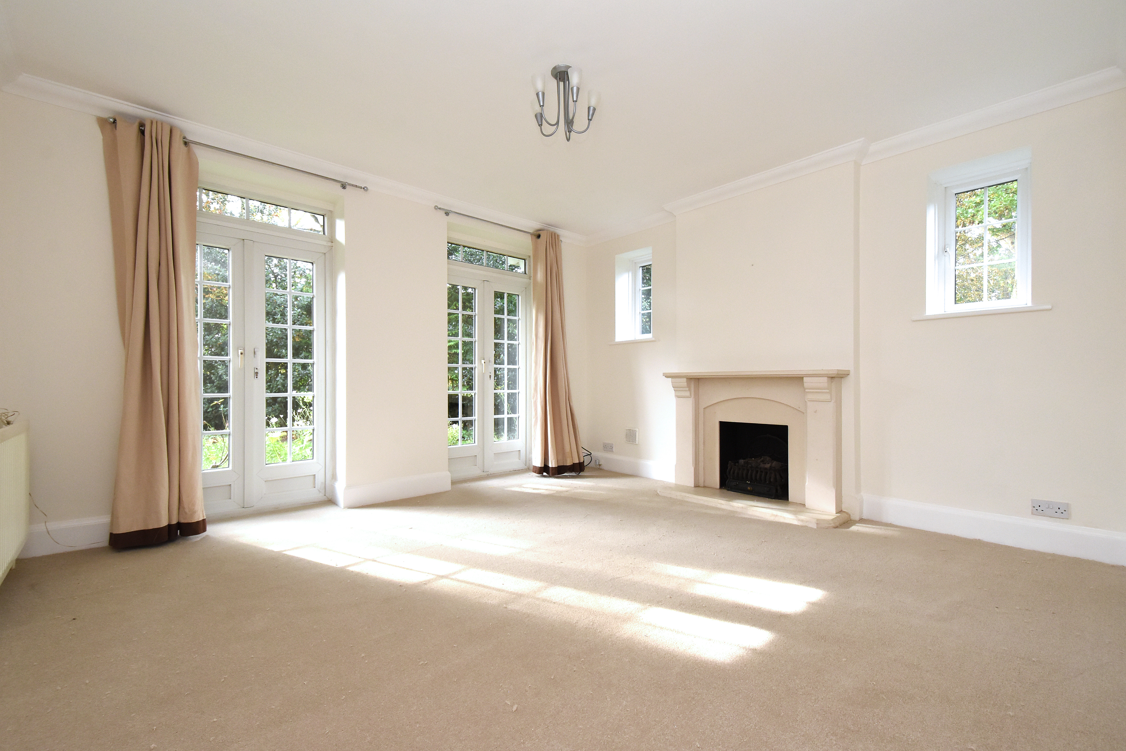 3 bedroom Flat Let