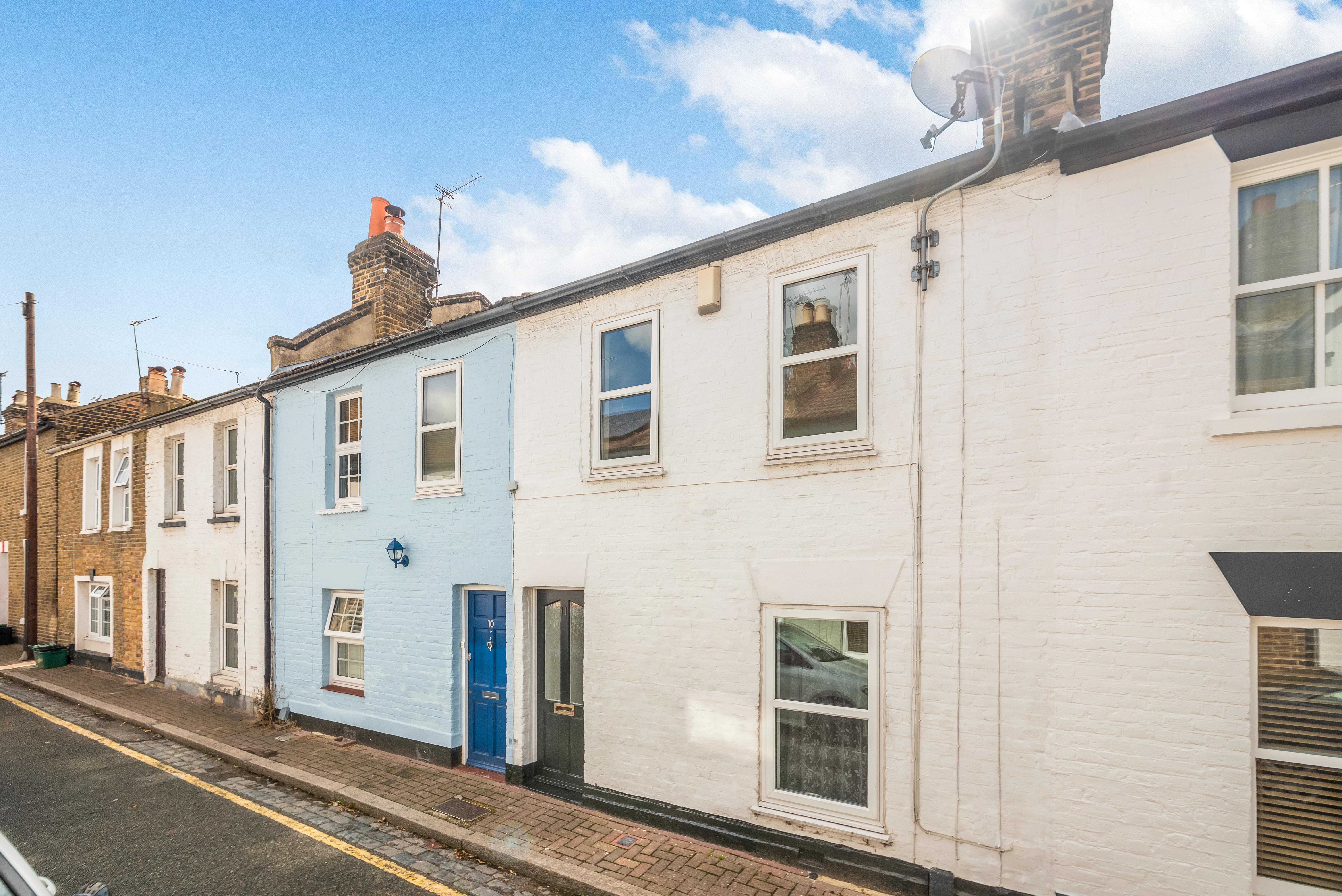 2 bedroom Terraced House Let