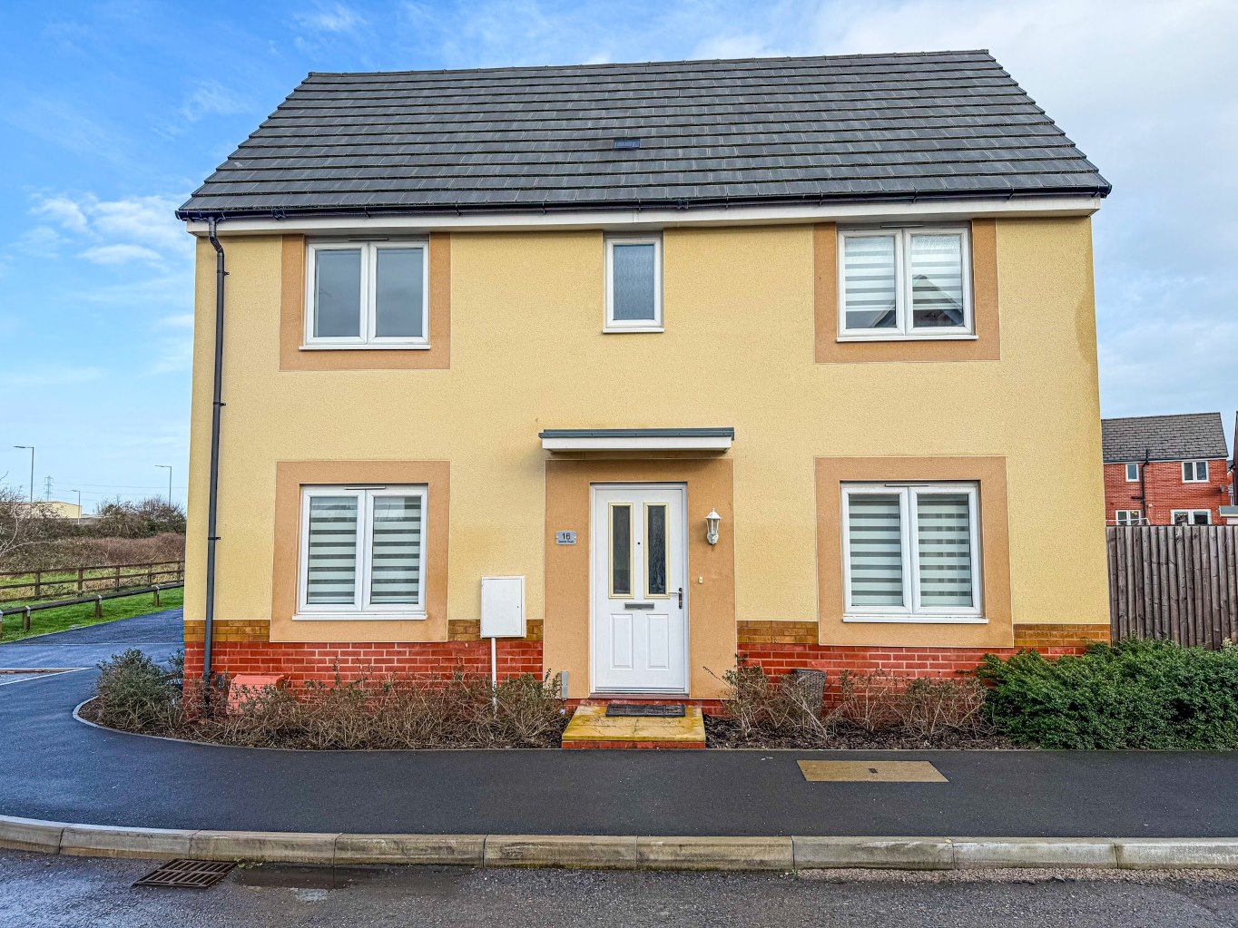 3 bedroom House (unspecified) For Sale