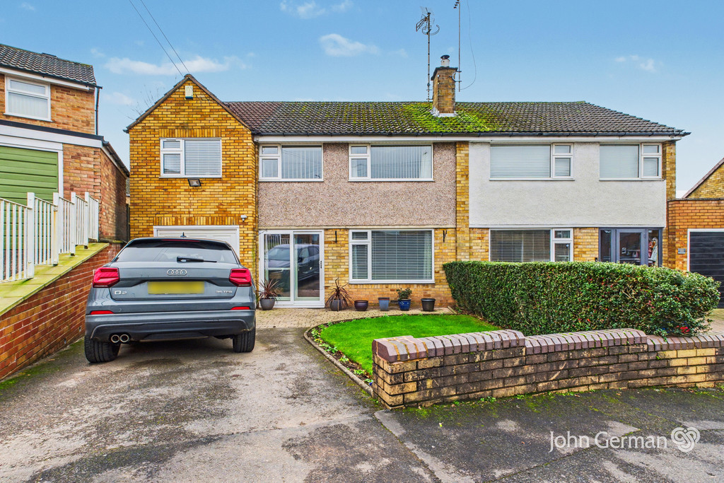 5 bedroom Semi-detached house For Sale