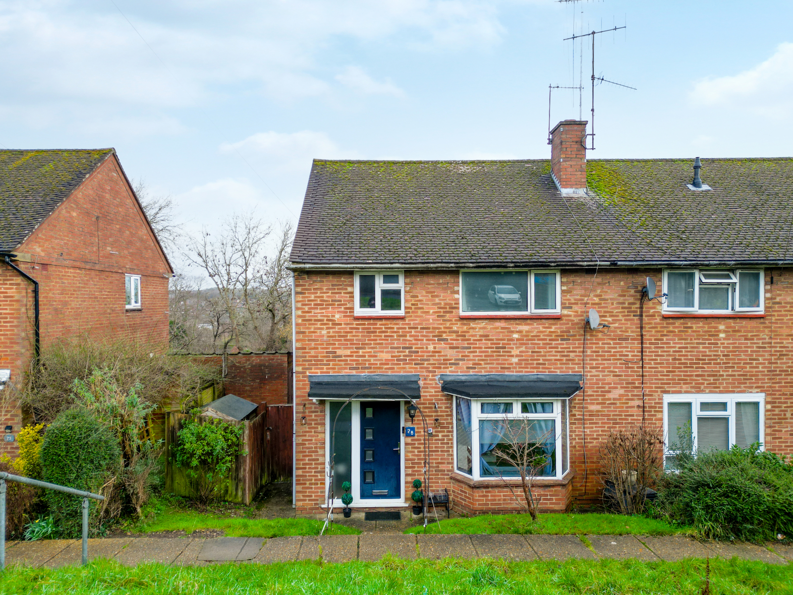 3 bedroom End of terrace house Under Offer