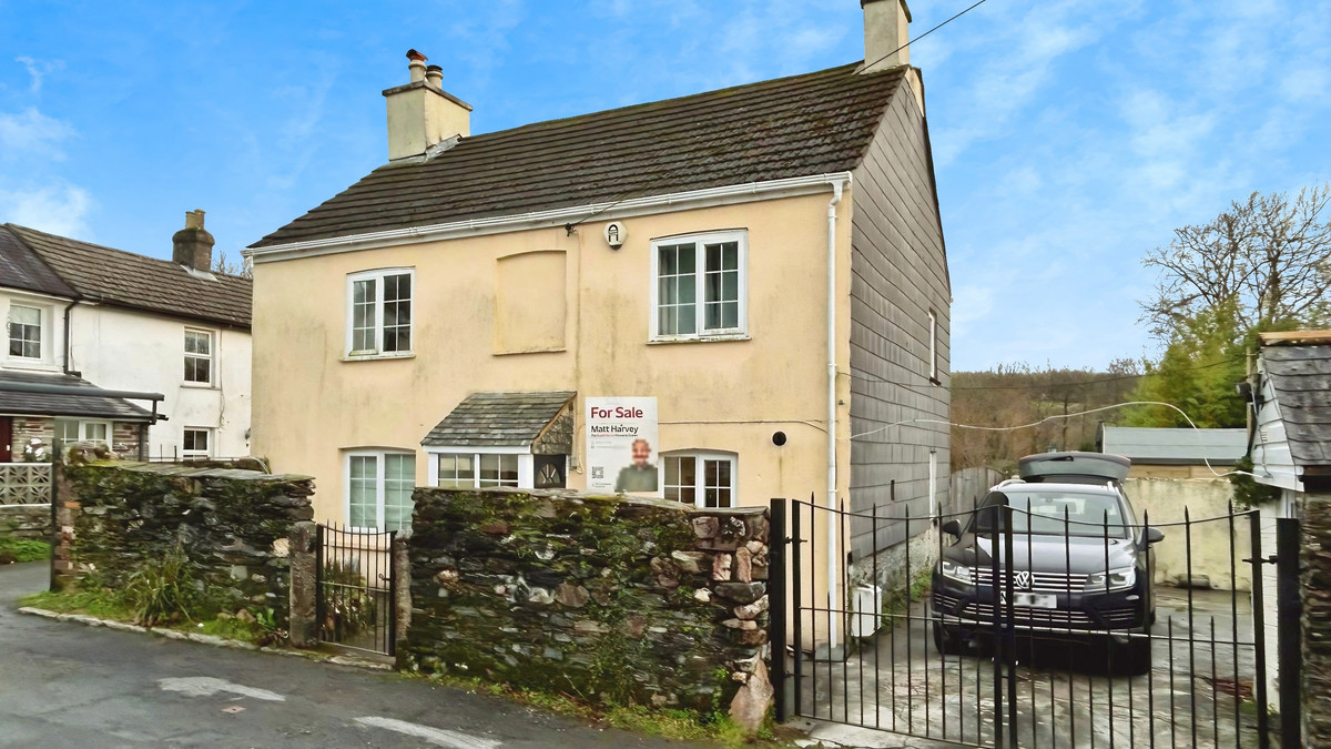 3 bedroom House (unspecified) For Sale