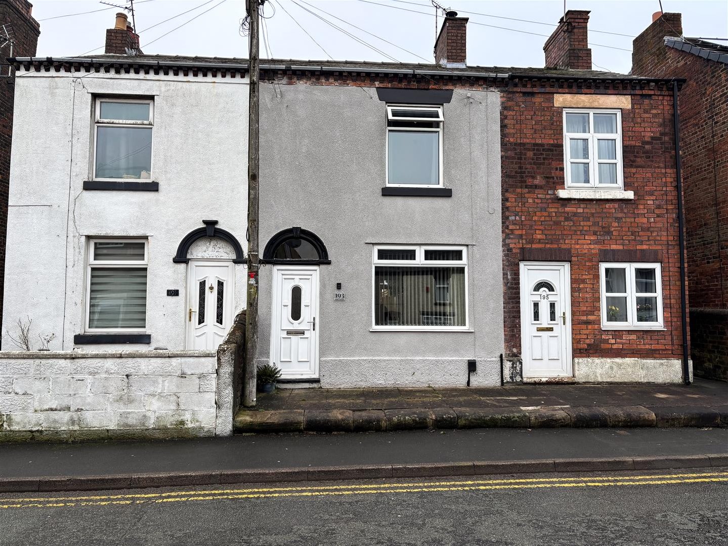 3 bedroom Terraced House Under Offer