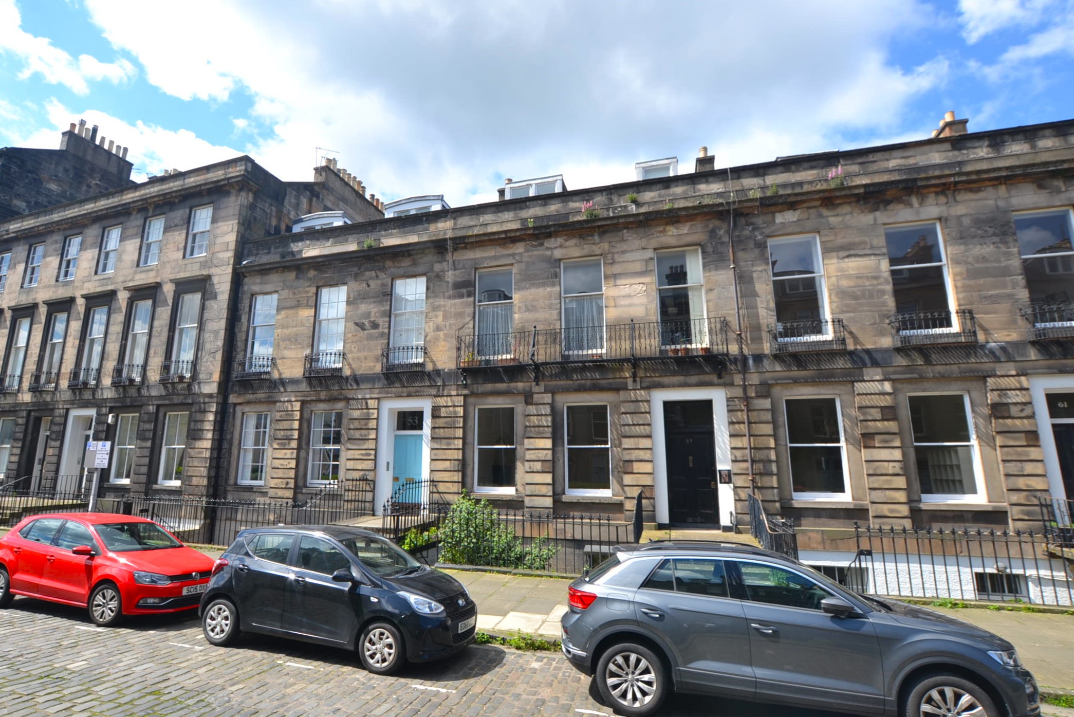 1 bedroom Flat To Let
