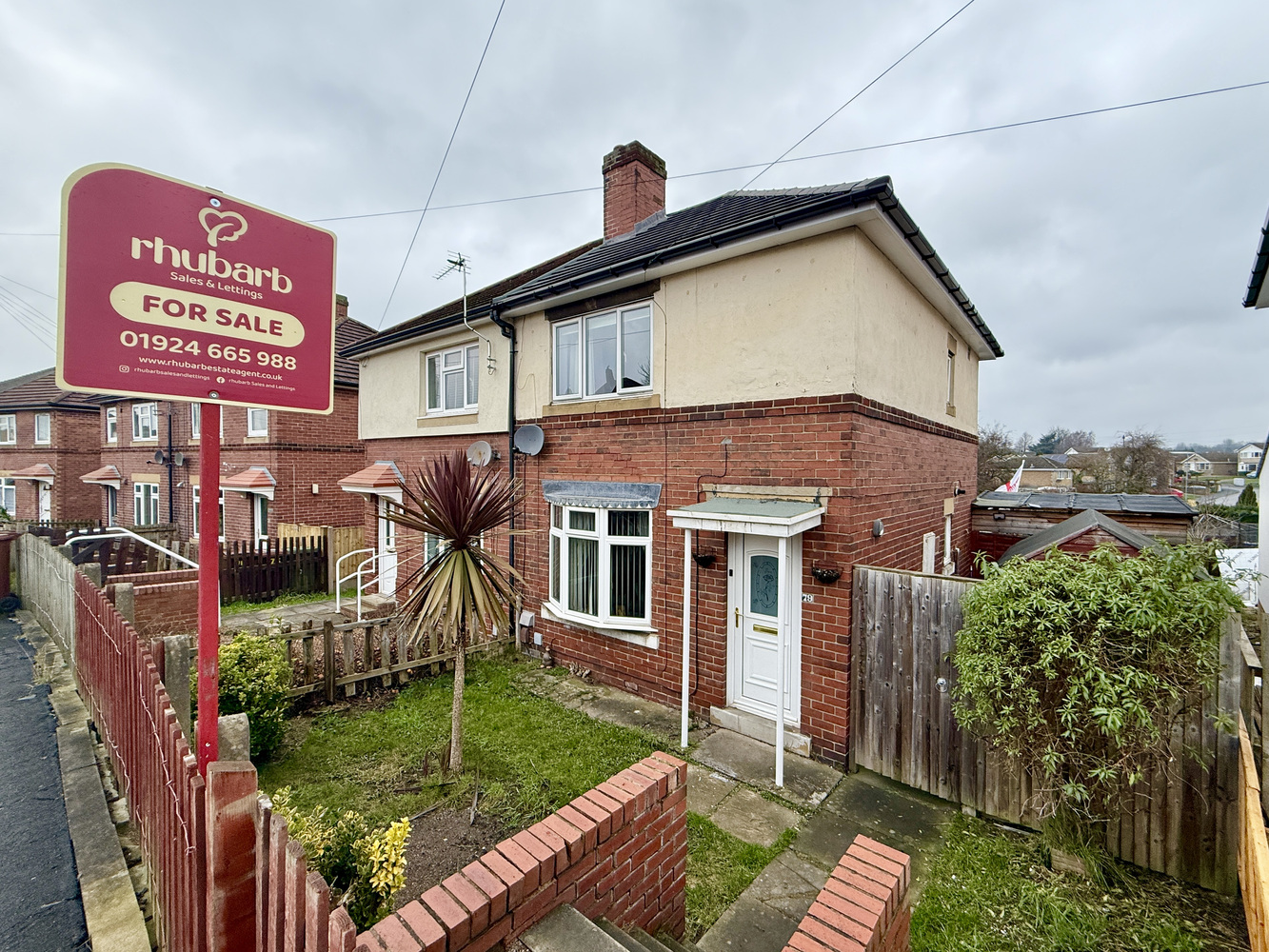2 bedroom Semi-detached house For Sale