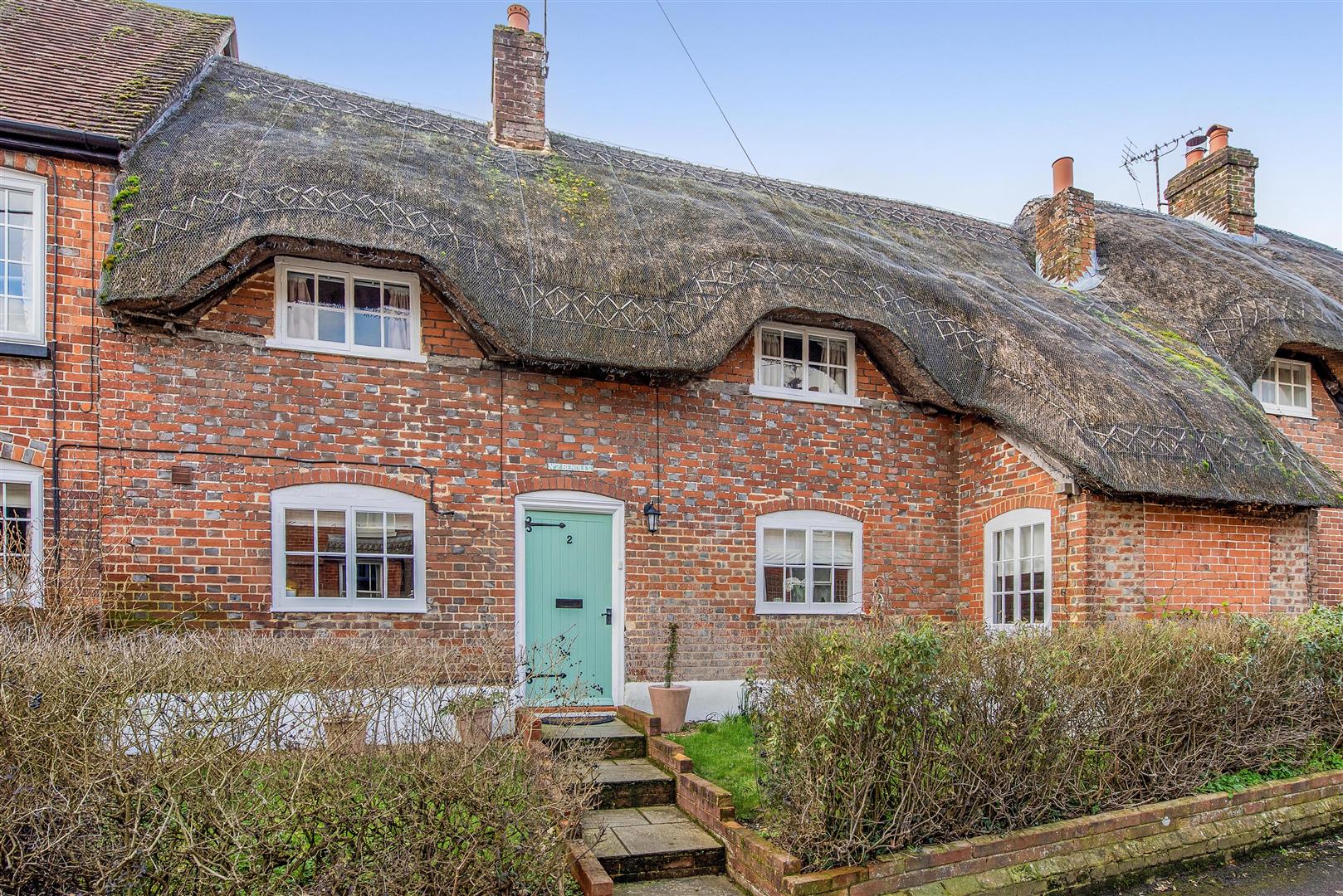 3 bedroom Cottage For Sale