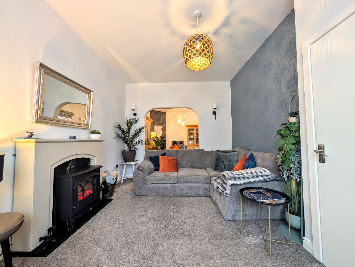 3 bedroom Terraced House Under Offer