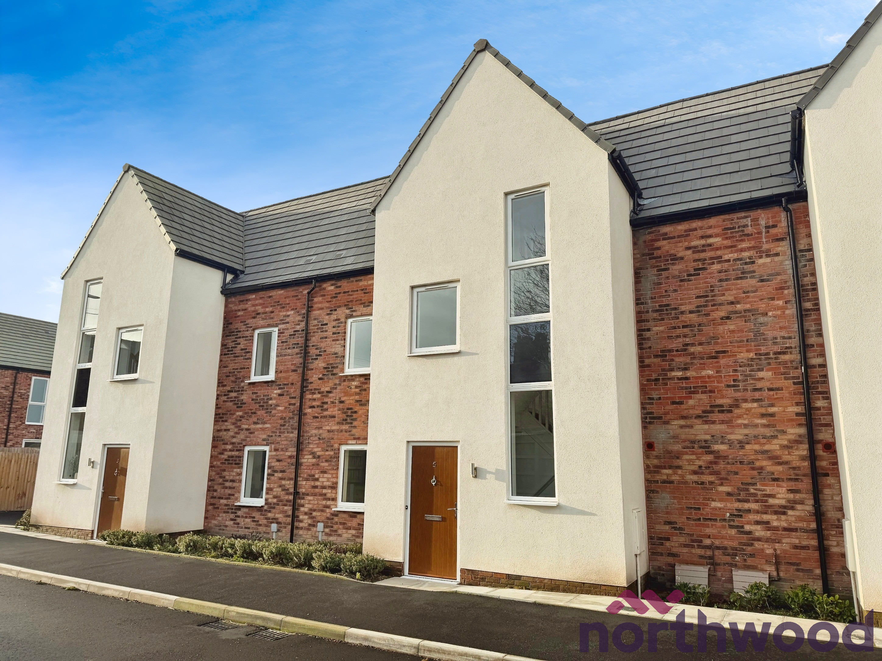 3 bedroom Town house To Let
