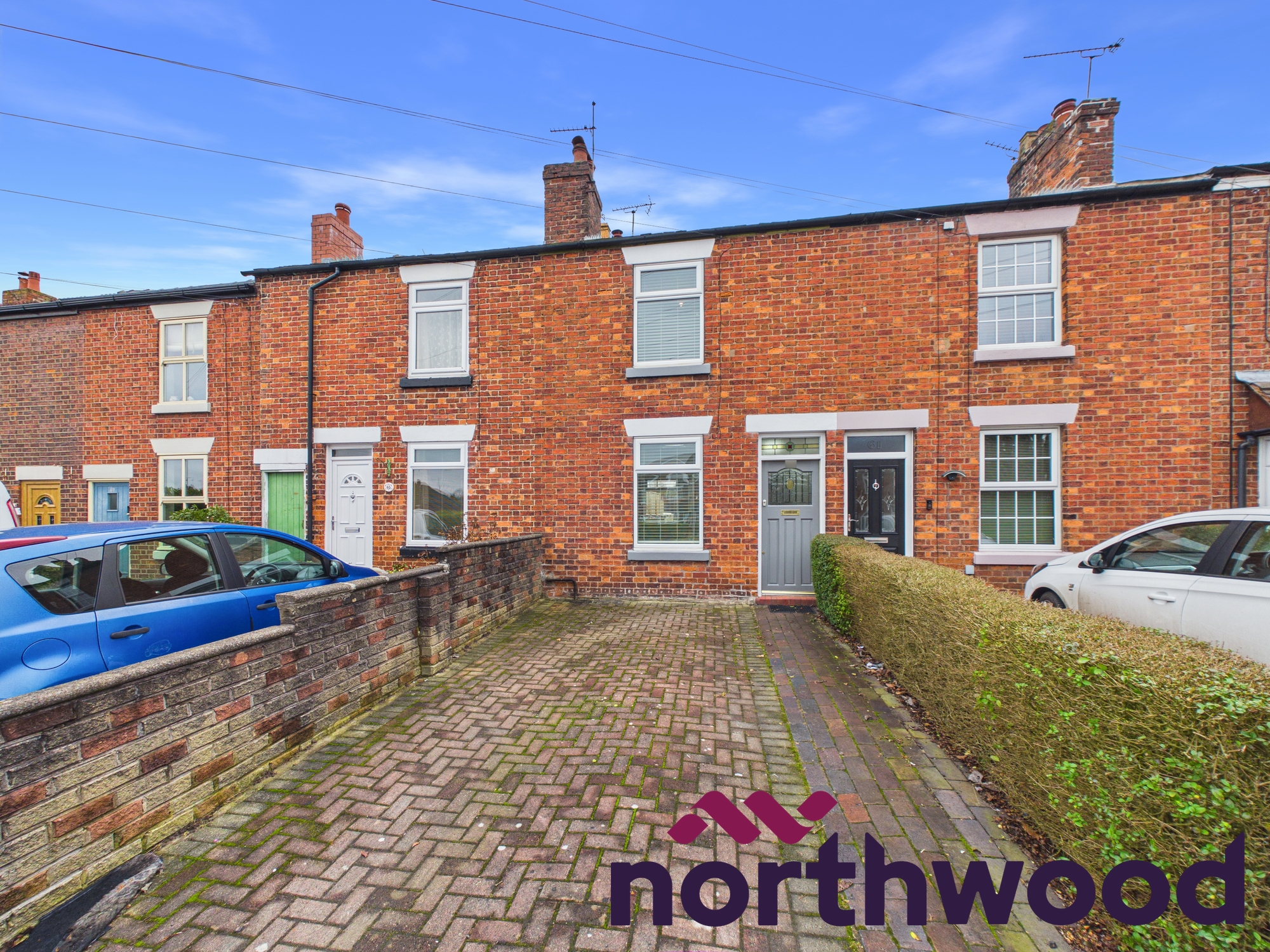2 bedroom Terraced House To Let