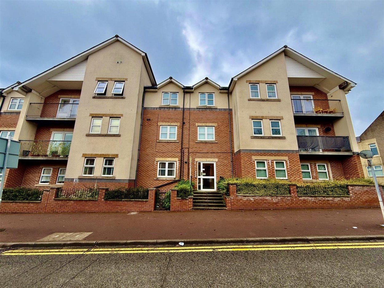 2 bedroom Apartment Under Offer
