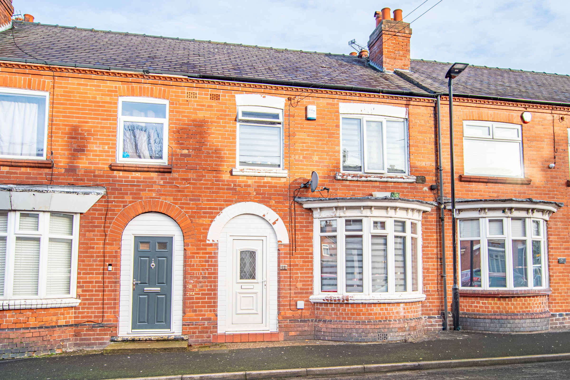 3 bedroom Terraced bungalow For Sale