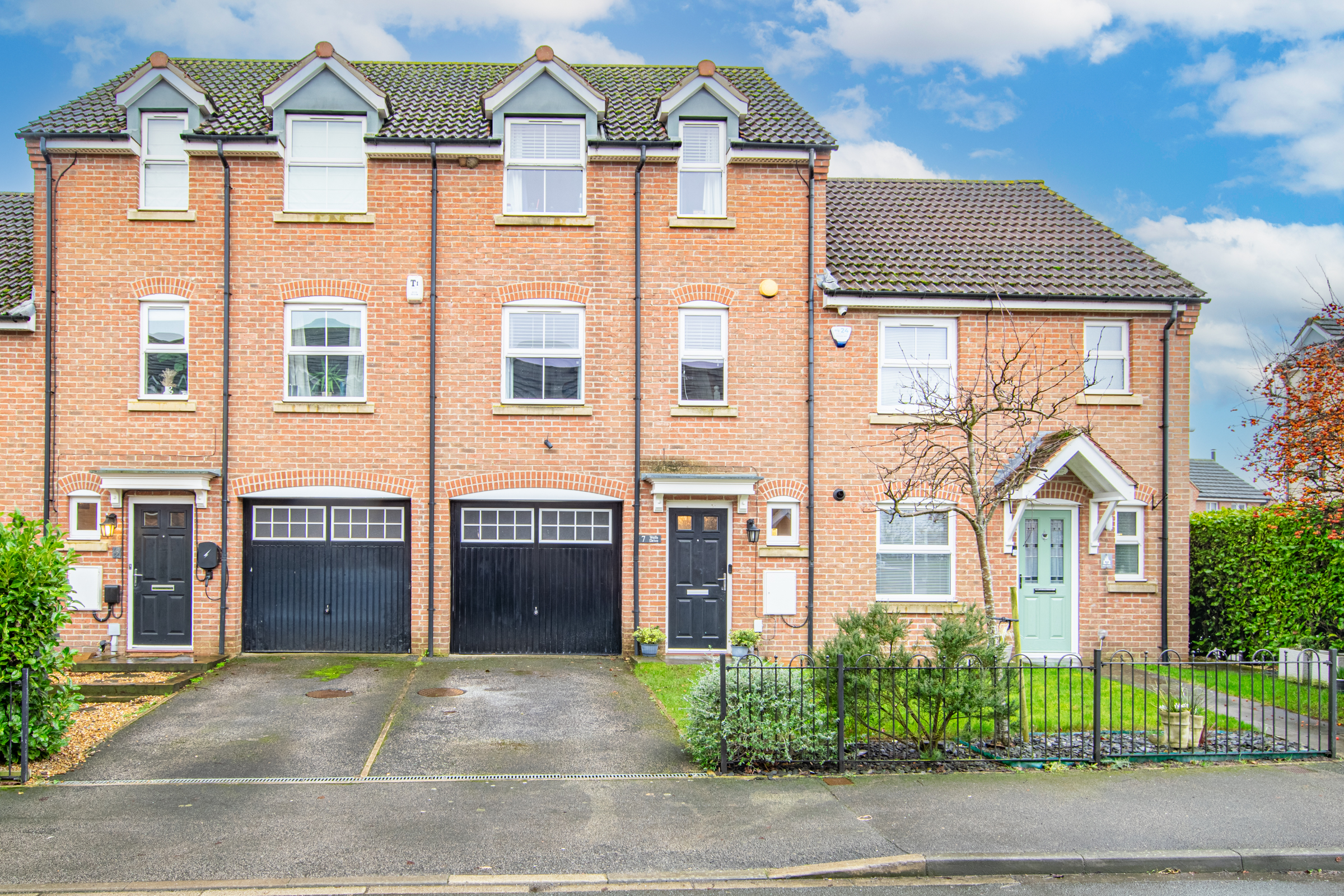 3 bedroom Town house Under Offer