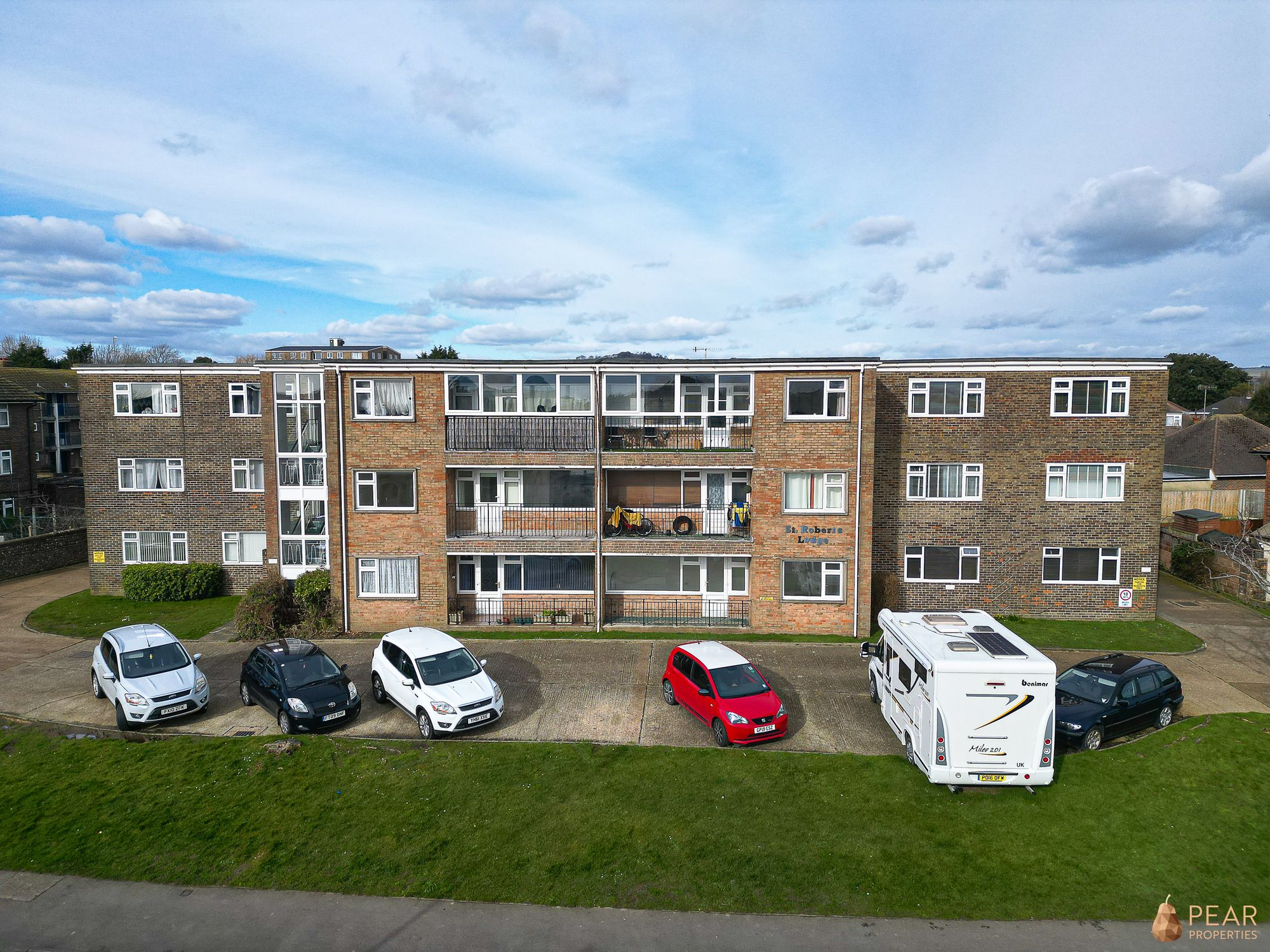 2 bedroom Flat share Under Offer