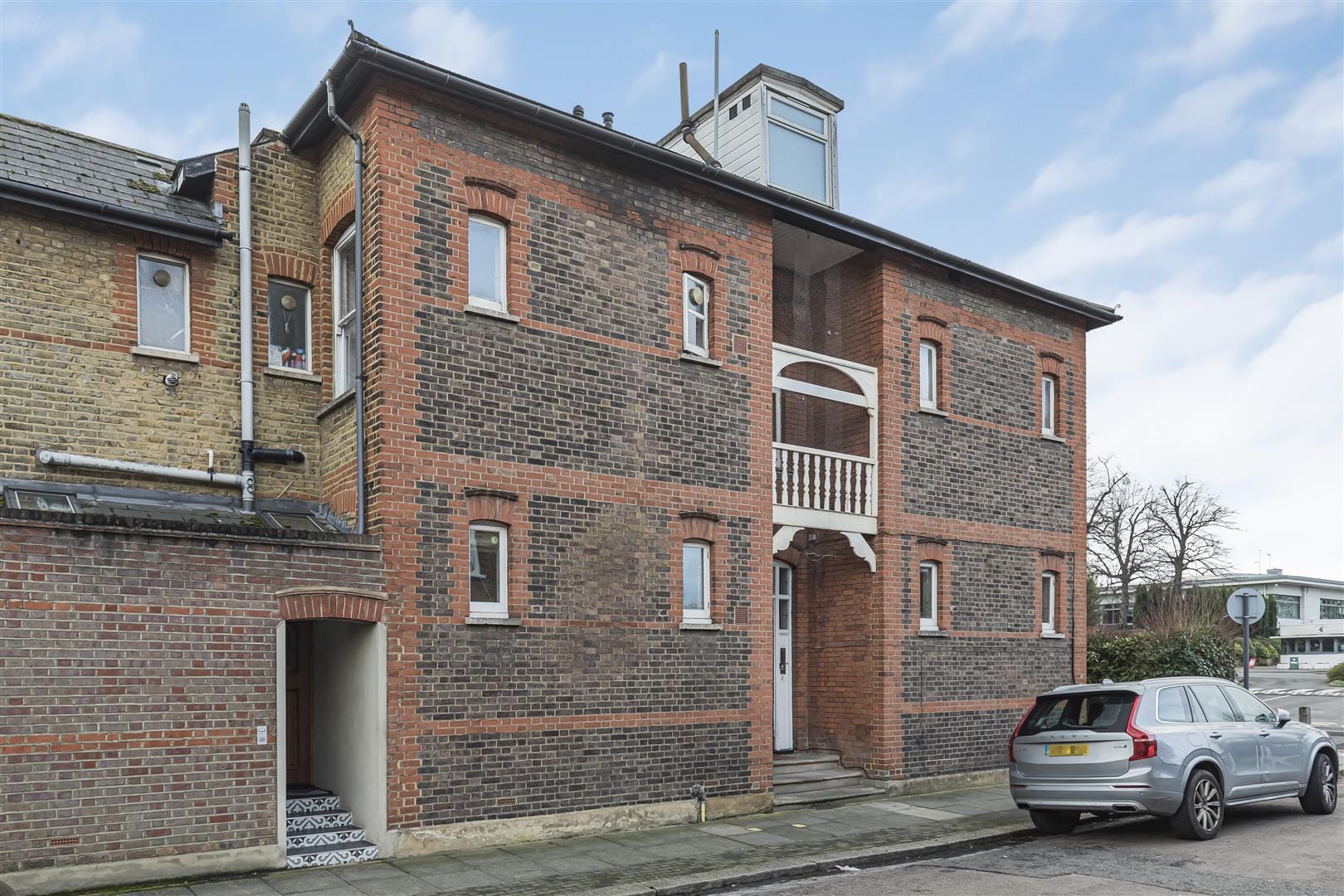 2 bedroom Flat Under Offer