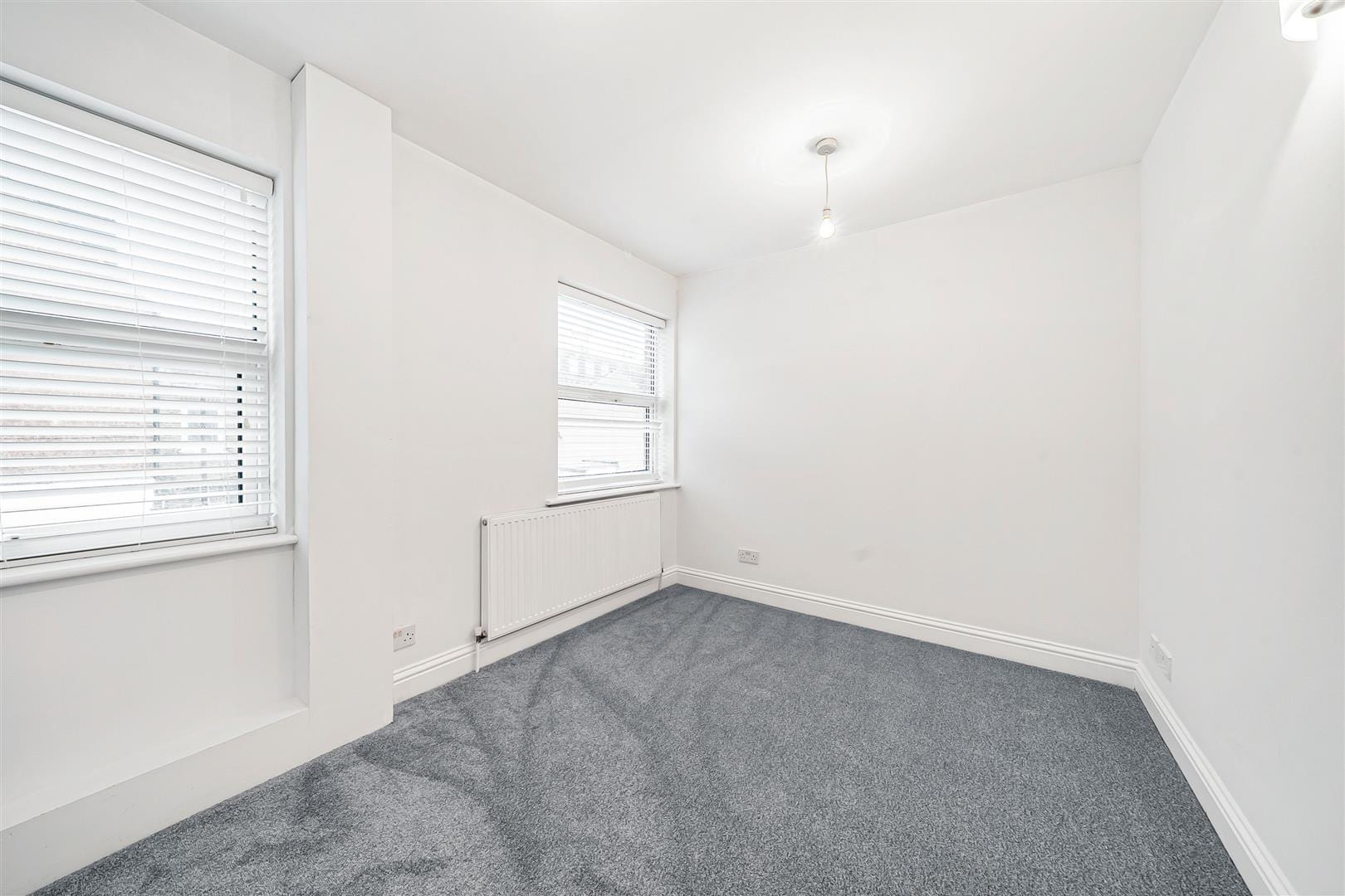 1 bedroom Flat Let