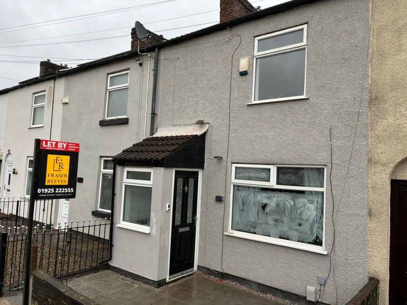 2 bedroom Terraced House To Let