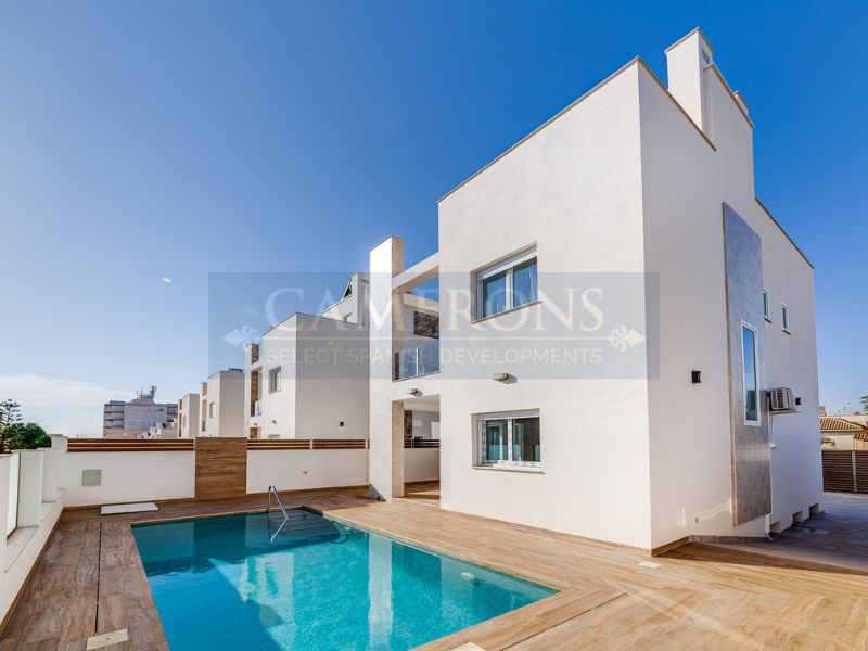 3 bedroom Villa For Sale