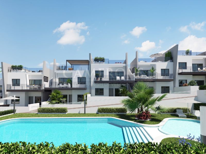 3 bedroom Apartment For Sale