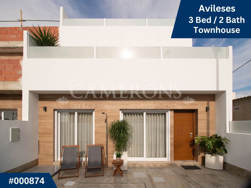 3 bedroom Town house For Sale