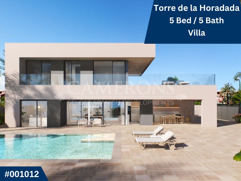 5 bedroom Villa For Sale