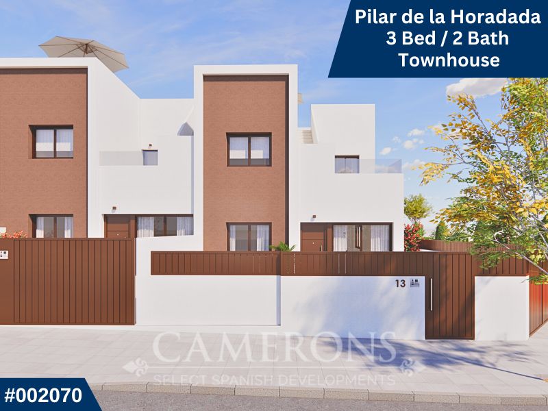 3 bedroom Town house For Sale