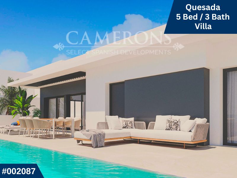 5 bedroom Villa For Sale
