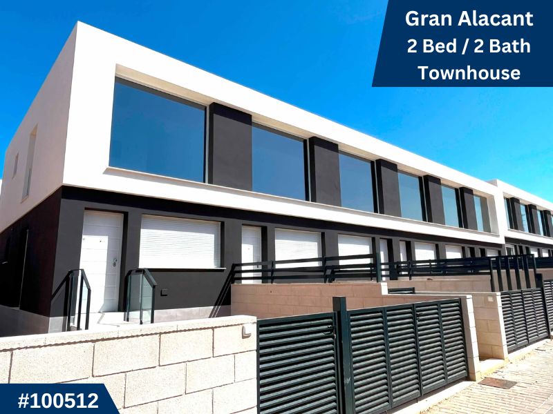2 bedroom Town house For Sale