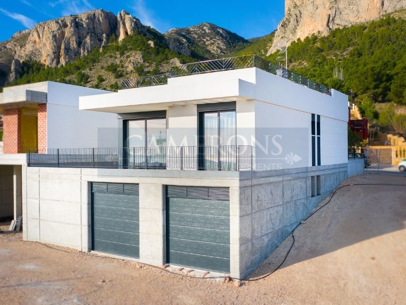 3 bedroom Villa For Sale