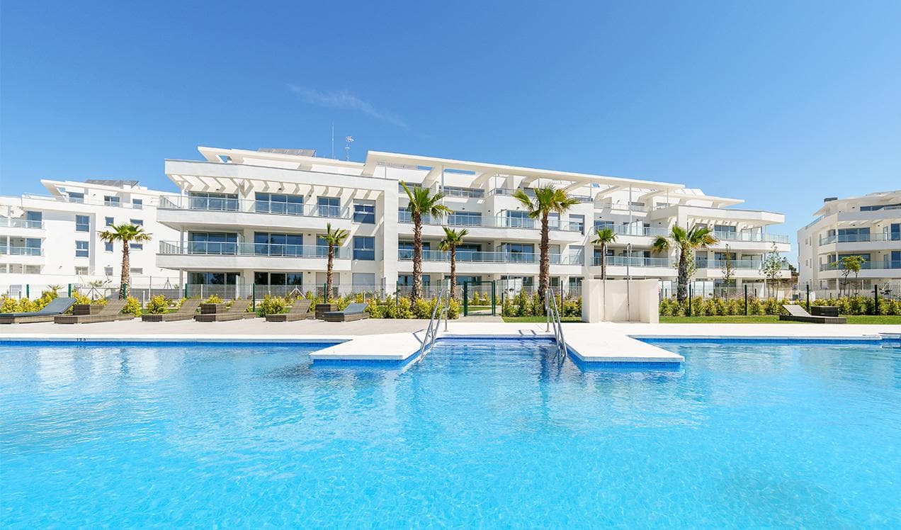 2 bedroom Apartment For Sale