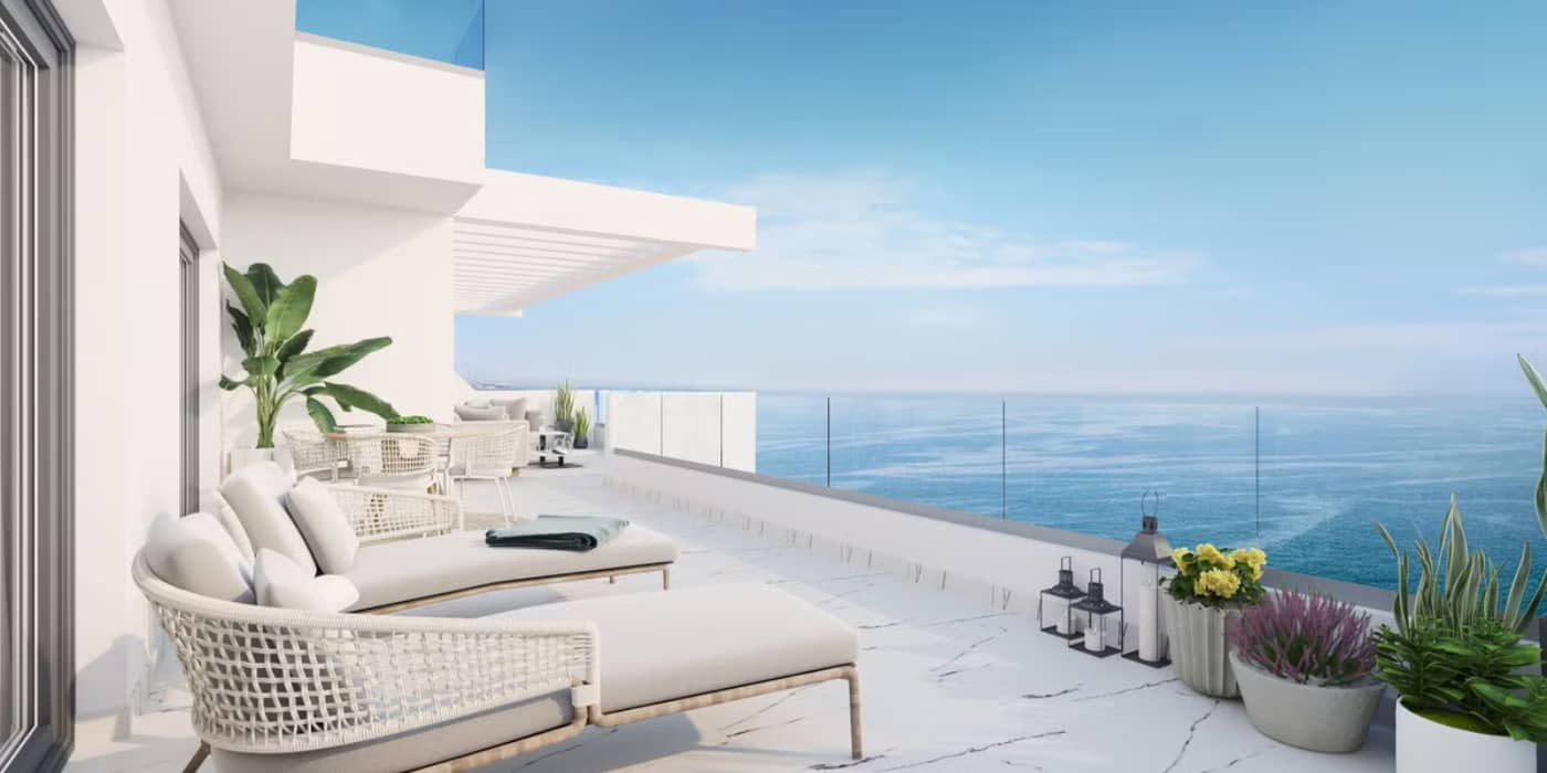 3 bedroom Apartment For Sale