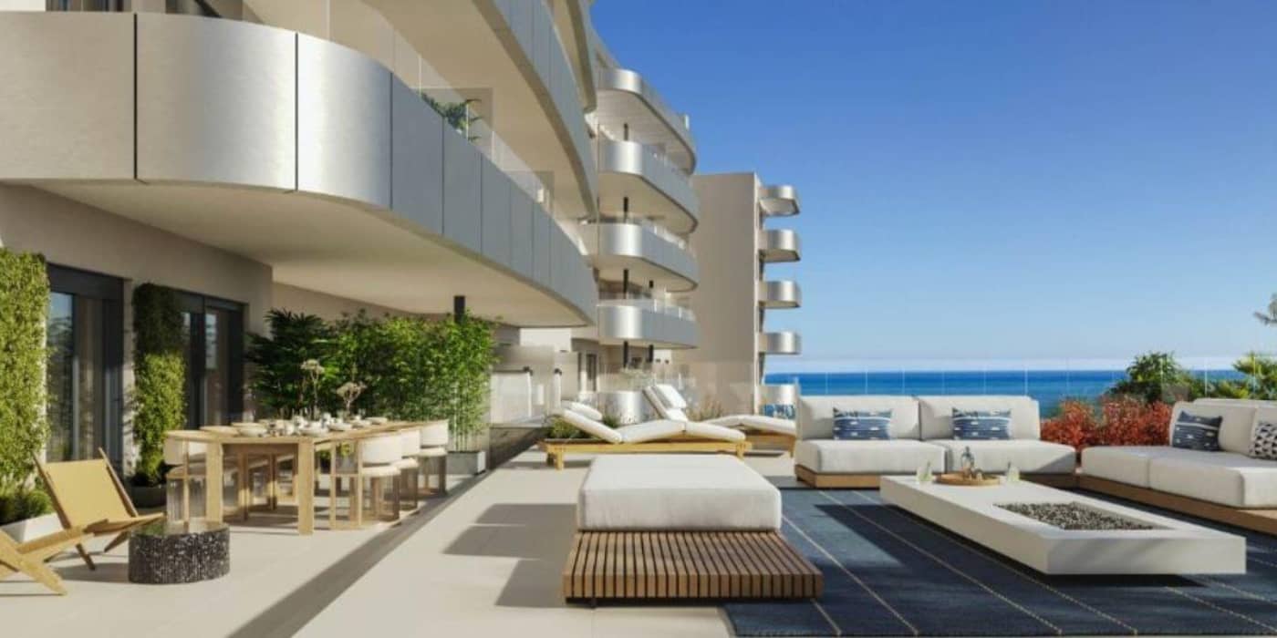 3 bedroom Apartment For Sale