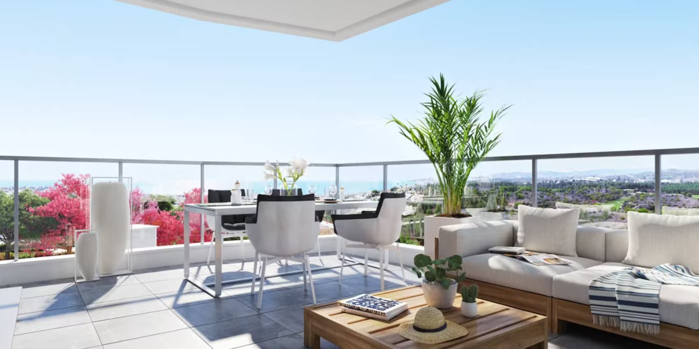 4 bedroom Flat For Sale