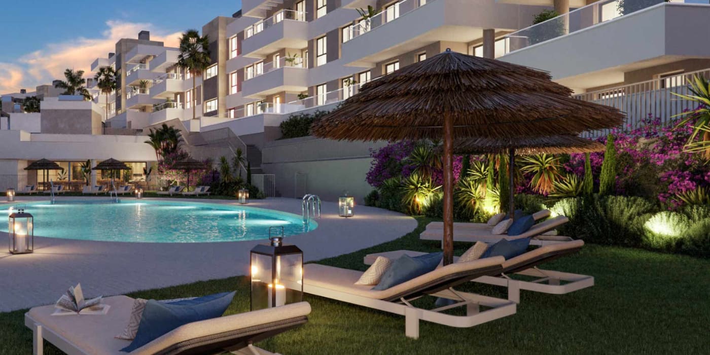 3 bedroom Flat For Sale