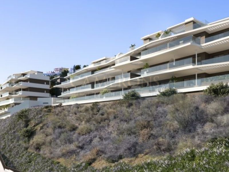 3 bedroom Apartment For Sale